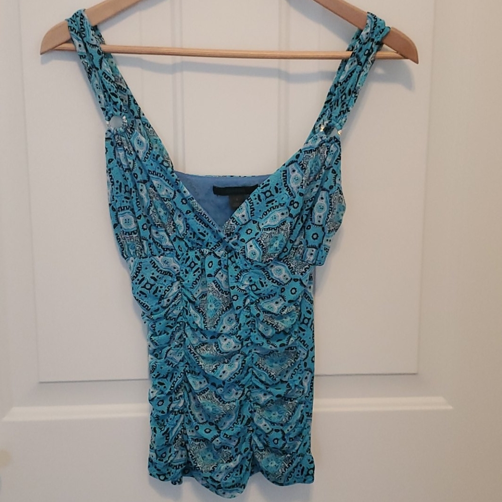 🎉Buy any 3 with this emoji for $15 Express Blue Mesh top